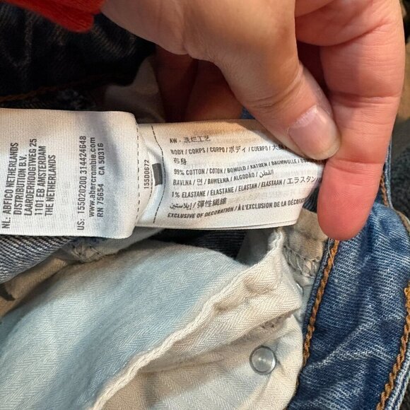 Abercrombie & Fitch the Mom High Rise jeans - Picture 5 of 5